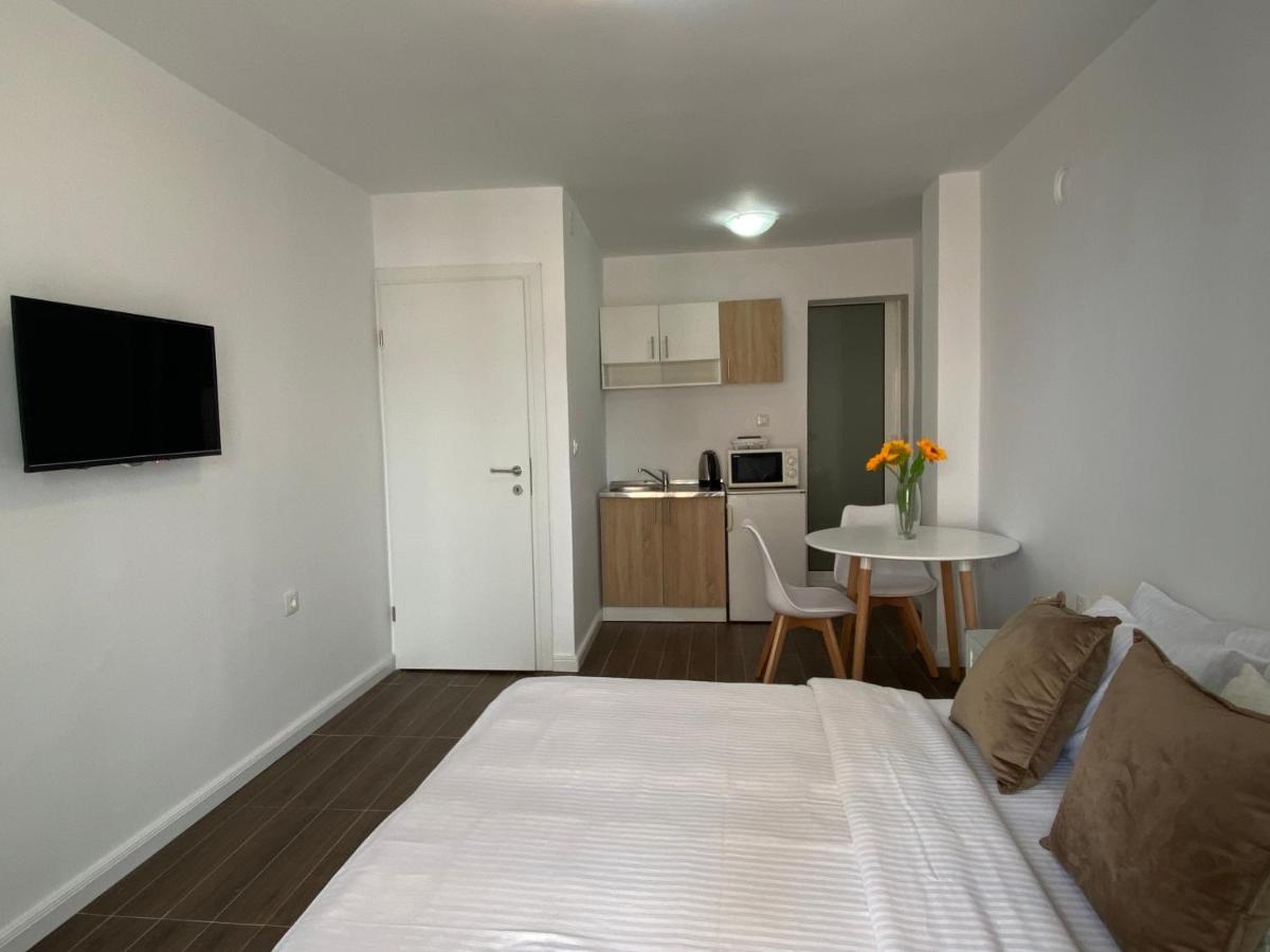 Veselinka Apartments & Rooms بودفا المظهر الخارجي الصورة